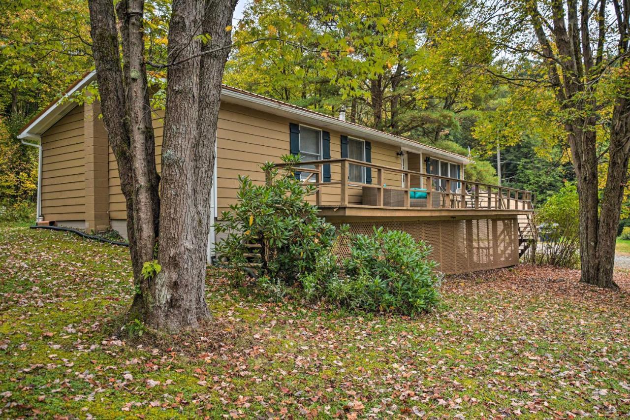 Great Valley Home With On-Site Pond, 7 Mi To Skiing! Exterior photo