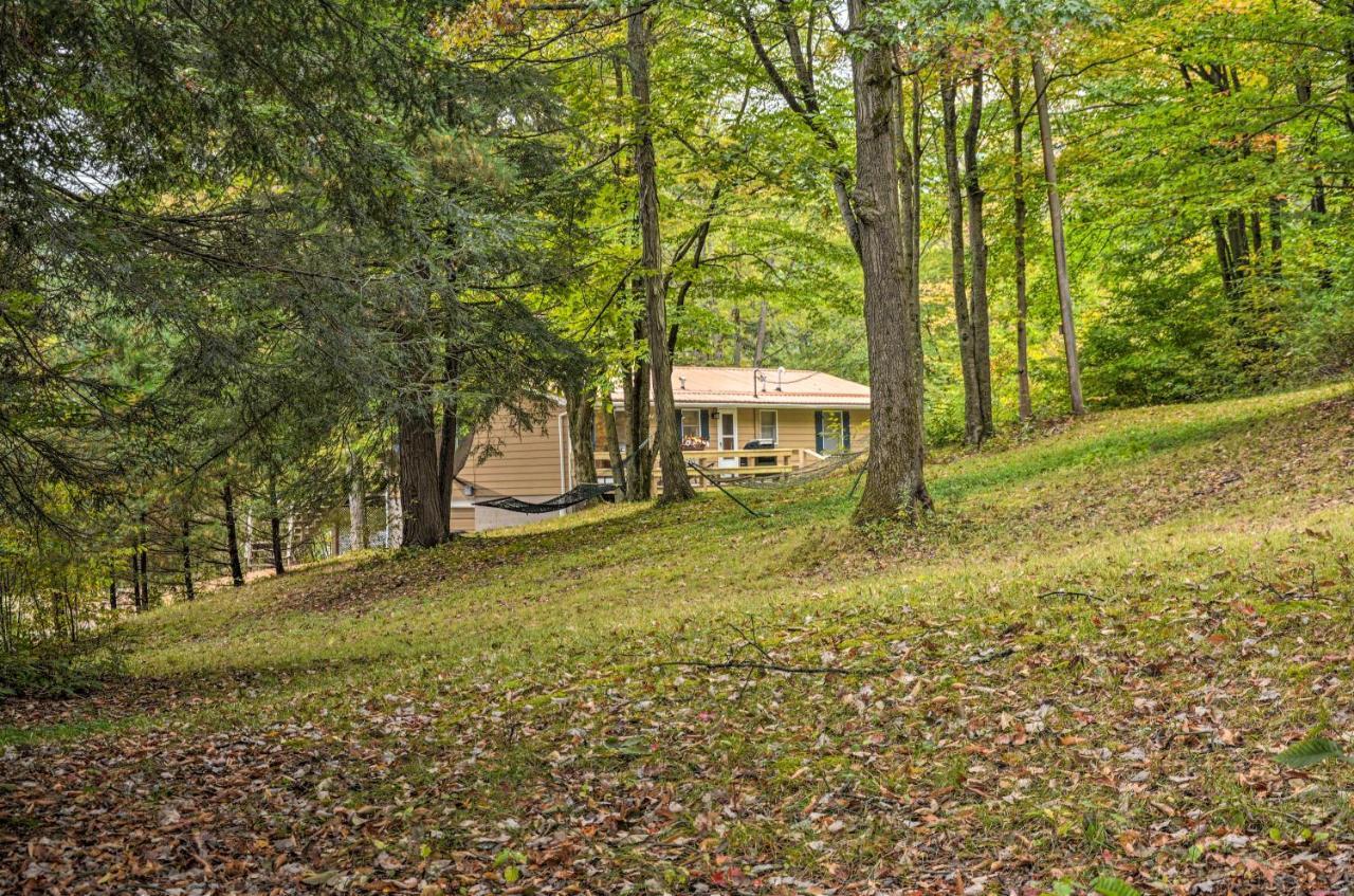 Great Valley Home With On-Site Pond, 7 Mi To Skiing! Exterior photo